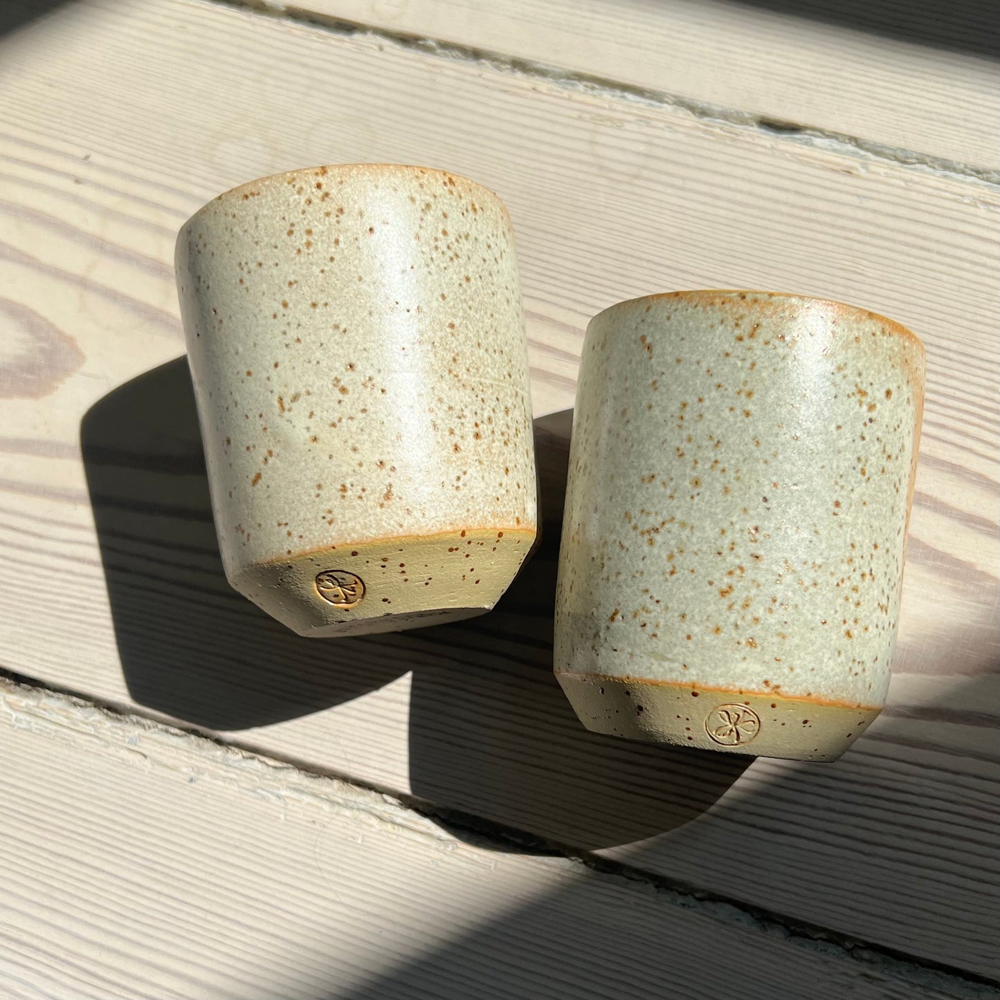 Kaalund Keramik -
Cortado krus ‘Vild hvede’