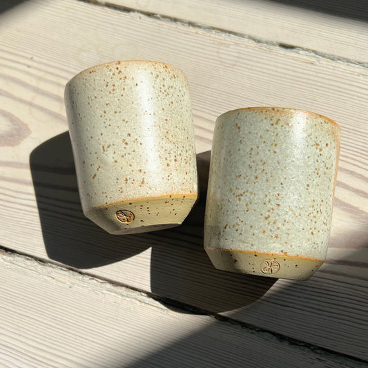 Kaalund Keramik -
Cortado krus ‘Vild hvede’