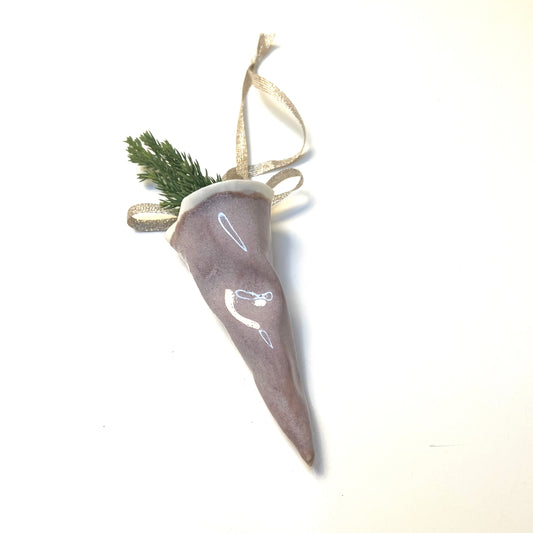 Kaalund Keramik -
Jul - Kræmmerhus Violet