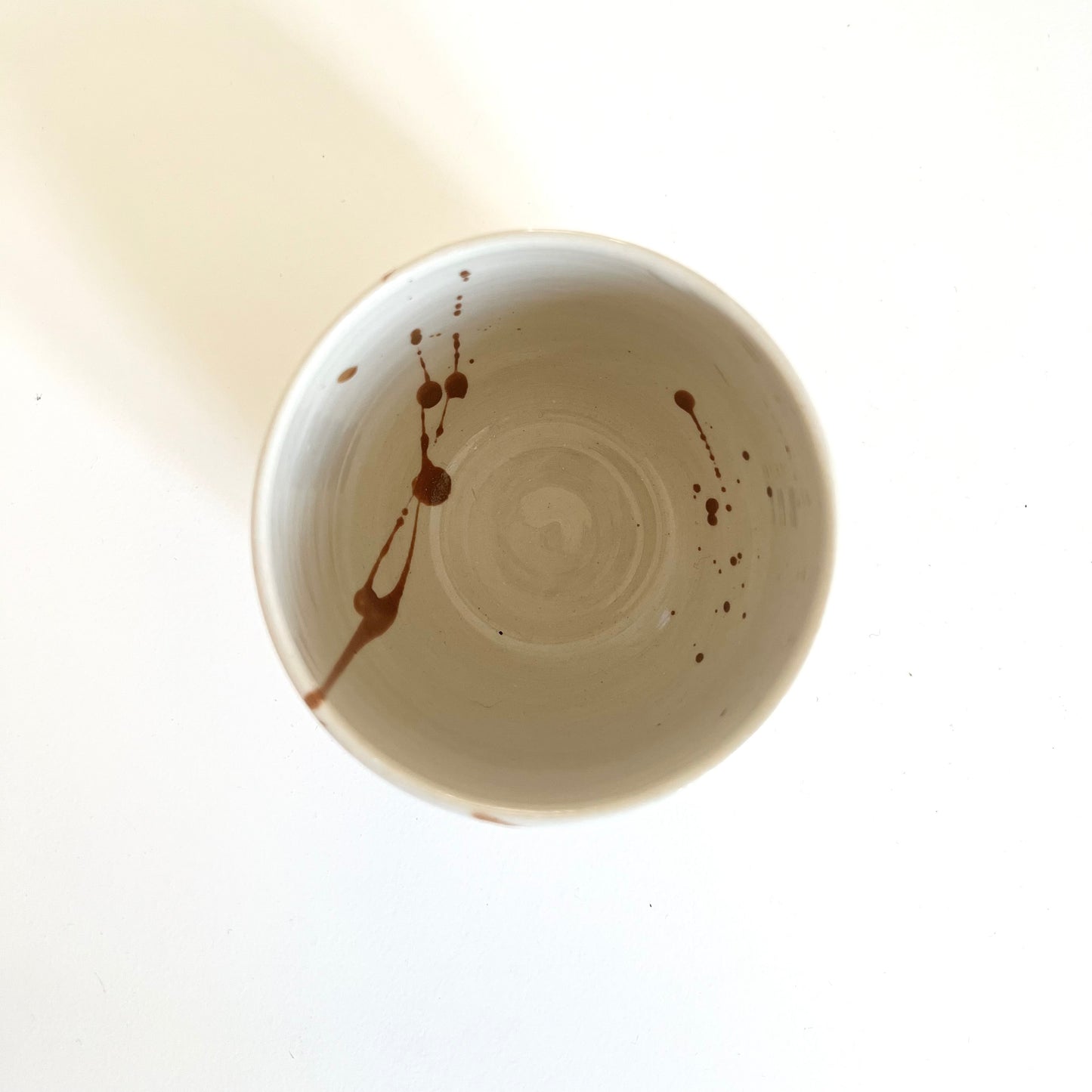 Krus ‘Brown Splash’