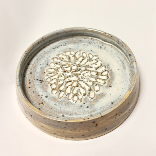 Hvidløgsriver perfekt til hurtigt at rive et hvidløg, citrus eller ingefær.